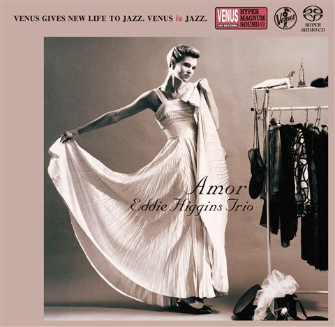 裸体美女中出视频
